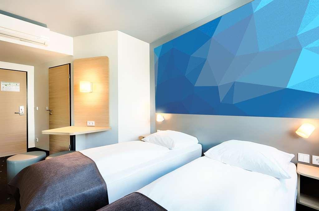 B&B Hotel Villingen-Schwenningen Oda fotoğraf